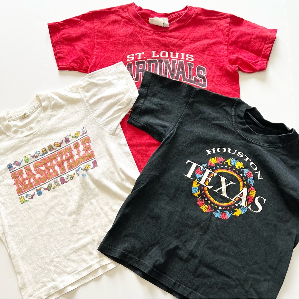 Vintage Kids Tees Bundle of 3 T‎ Shirts Cardinals Nashville and Texas